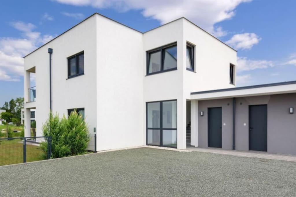 Zsira Luxus Appartement Am Golfplatz Und Therme Lutzmannsburg מראה חיצוני תמונה