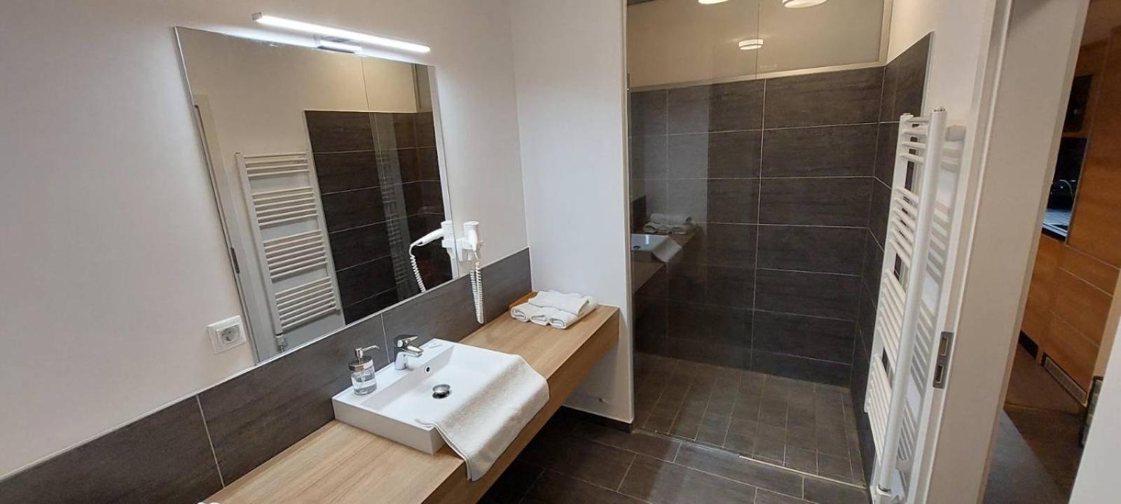 Zsira Luxus Appartement Am Golfplatz Und Therme Lutzmannsburg מראה חיצוני תמונה